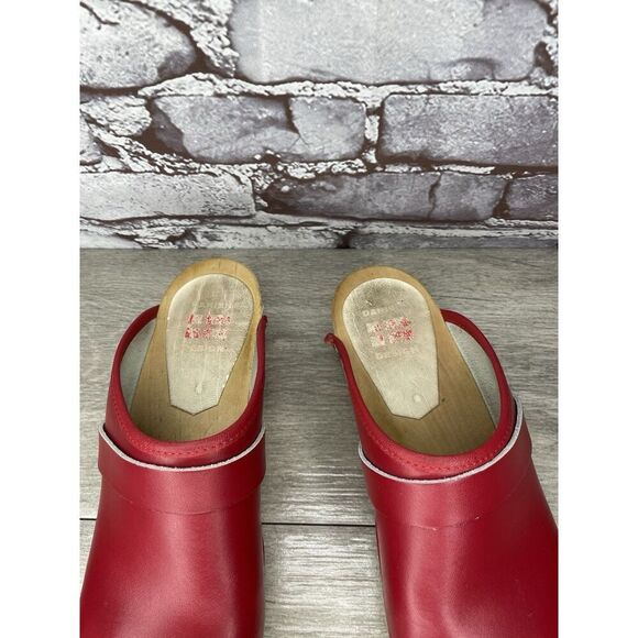 Danish Design Red Leather Wooden Heel Handmade Clogs Shoes Women Sz 38EU/7.5M US - Picture 5 of 16